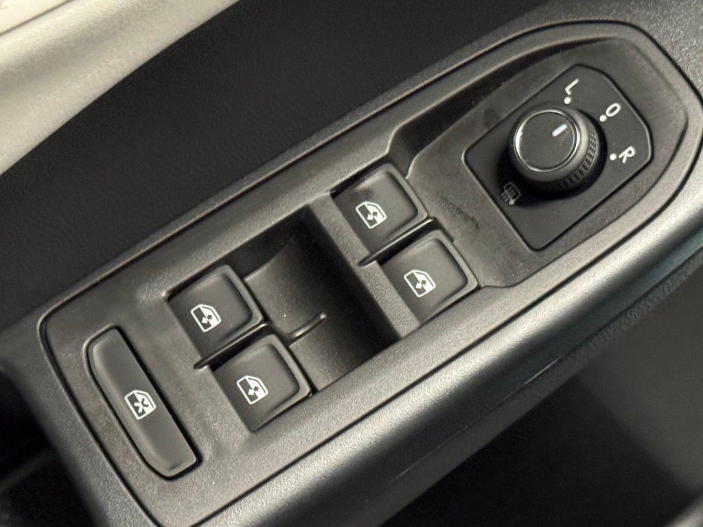 new 2025 Volkswagen Taos car, priced at $32,159