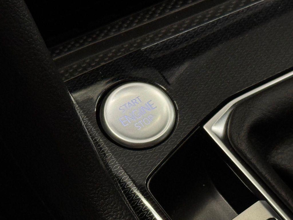 new 2025 Volkswagen Taos car, priced at $32,159