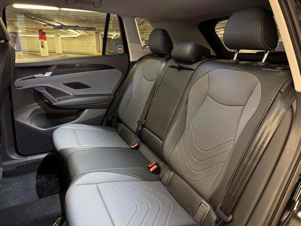 new 2025 Volkswagen Tiguan car, priced at $34,133