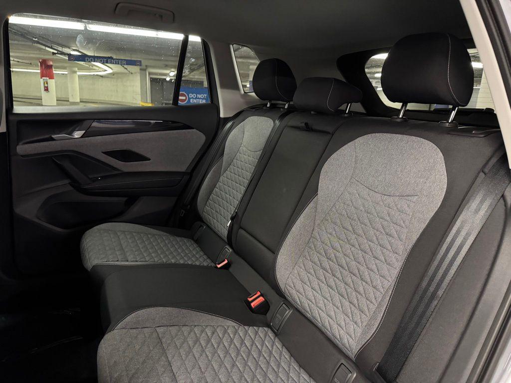 new 2025 Volkswagen Tiguan car, priced at $31,098