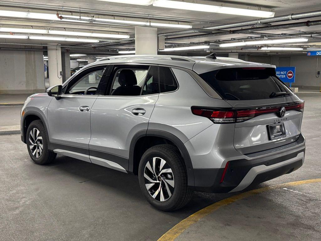 new 2025 Volkswagen Tiguan car, priced at $31,098