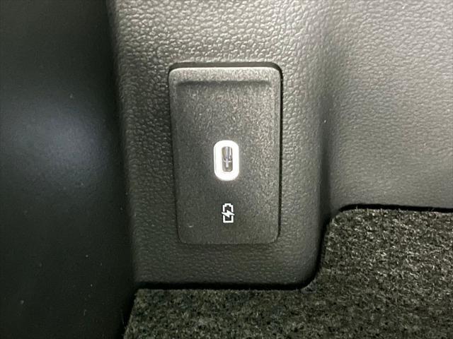 new 2025 Volkswagen Atlas car, priced at $46,328
