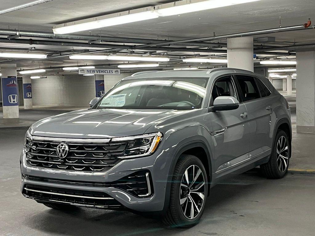 new 2026 Volkswagen Atlas Cross Sport car, priced at $56,705