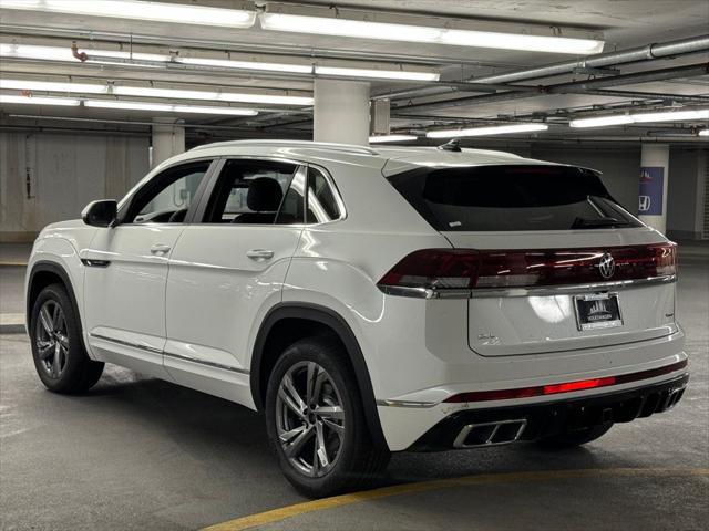 new 2024 Volkswagen Atlas Cross Sport car, priced at $42,861