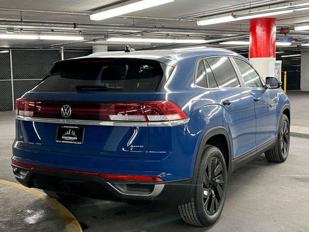 new 2025 Volkswagen Atlas Cross Sport car, priced at $41,032