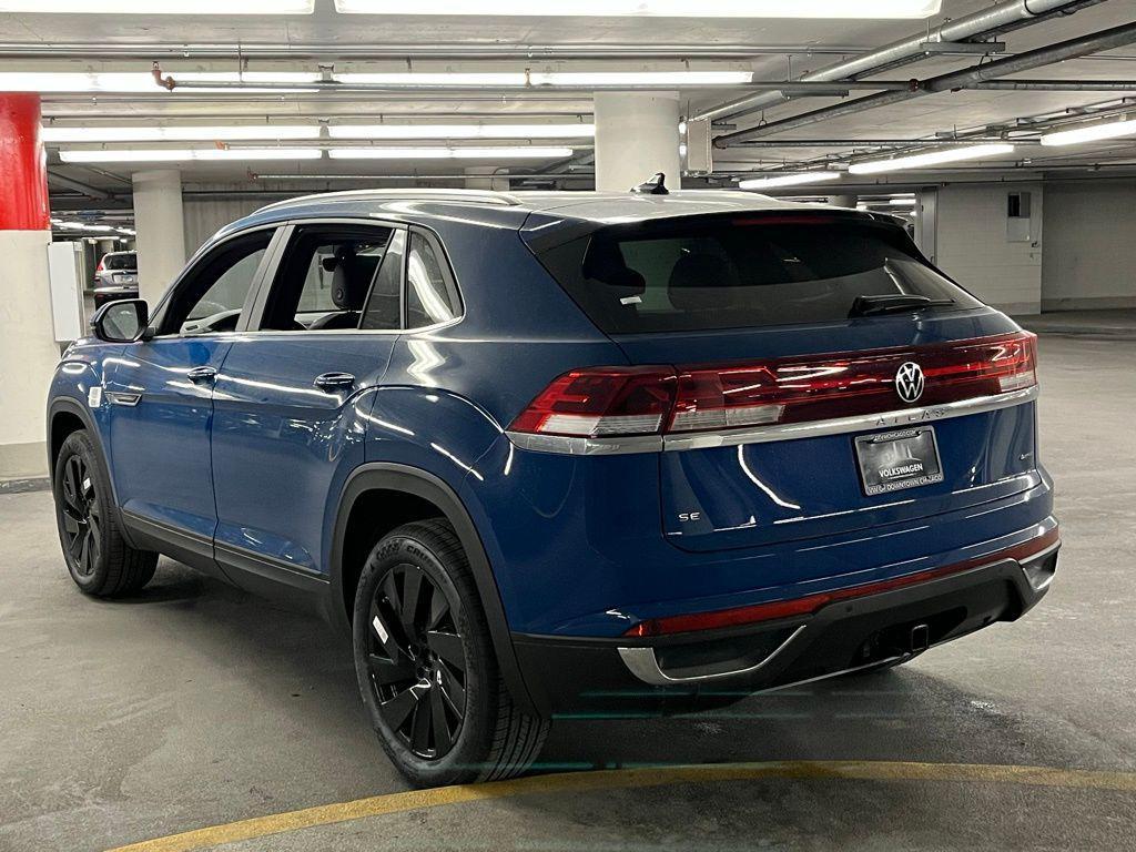 new 2025 Volkswagen Atlas Cross Sport car, priced at $41,032