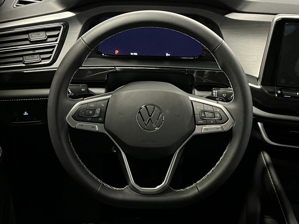 new 2025 Volkswagen Atlas Cross Sport car, priced at $41,032