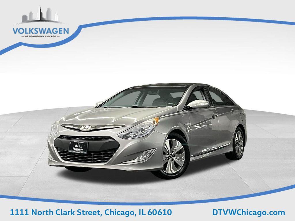 used 2014 Hyundai Sonata Hybrid car, priced at $6,000