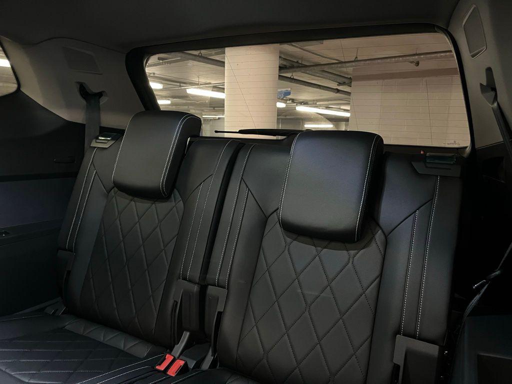 new 2026 Volkswagen Atlas car, priced at $58,173