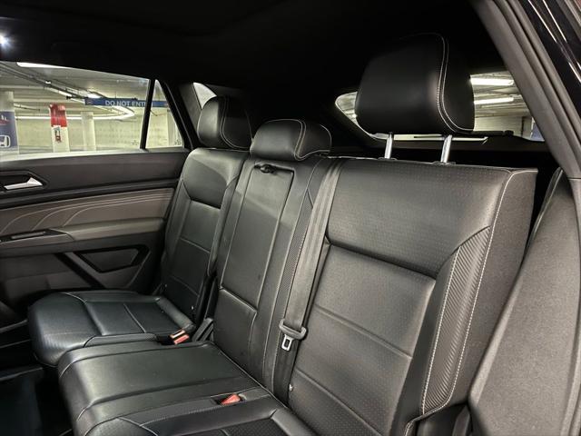 used 2022 Volkswagen Atlas Cross Sport car, priced at $25,500