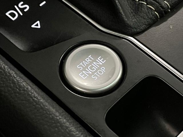 used 2022 Volkswagen Atlas Cross Sport car, priced at $25,500