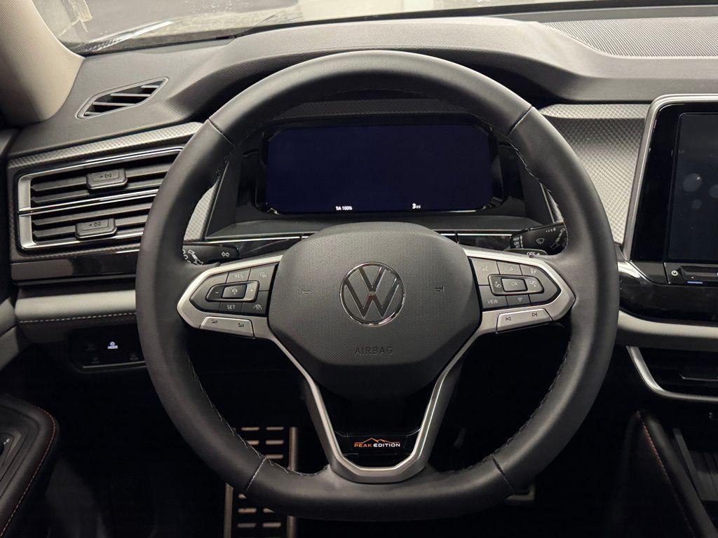 new 2025 Volkswagen Atlas car, priced at $41,963