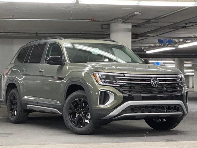 new 2025 Volkswagen Atlas car, priced at $45,713