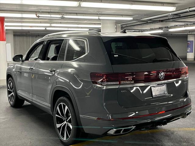 new 2025 Volkswagen Atlas car, priced at $53,521