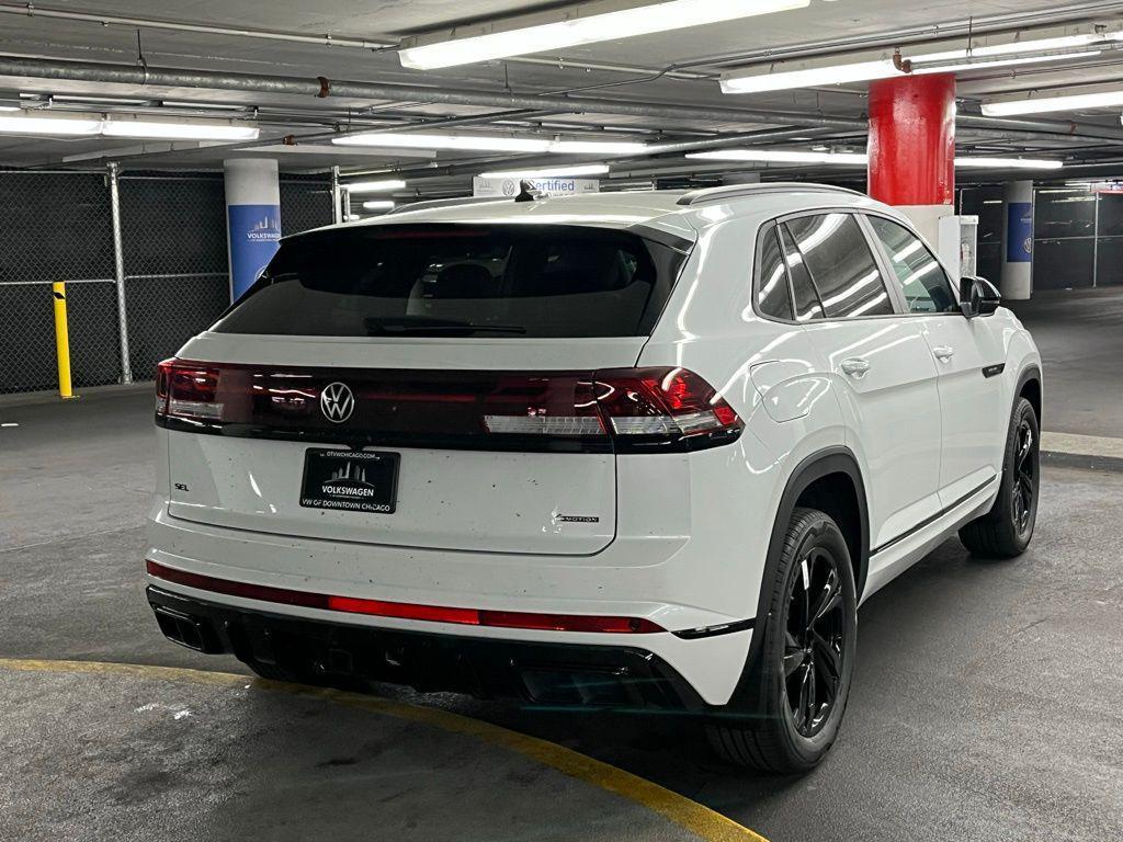 new 2026 Volkswagen Atlas Cross Sport car, priced at $53,534