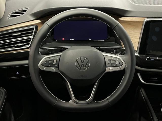new 2025 Volkswagen Atlas car, priced at $44,646