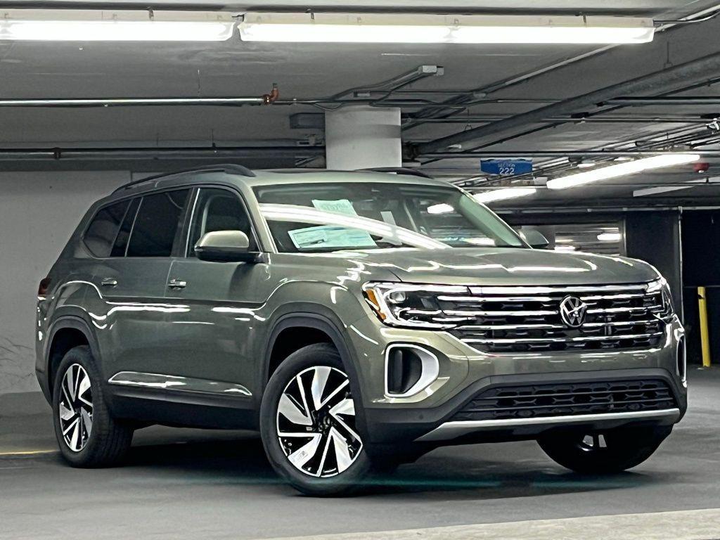 new 2026 Volkswagen Atlas car, priced at $49,285