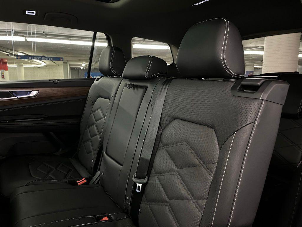 new 2026 Volkswagen Atlas car, priced at $49,285