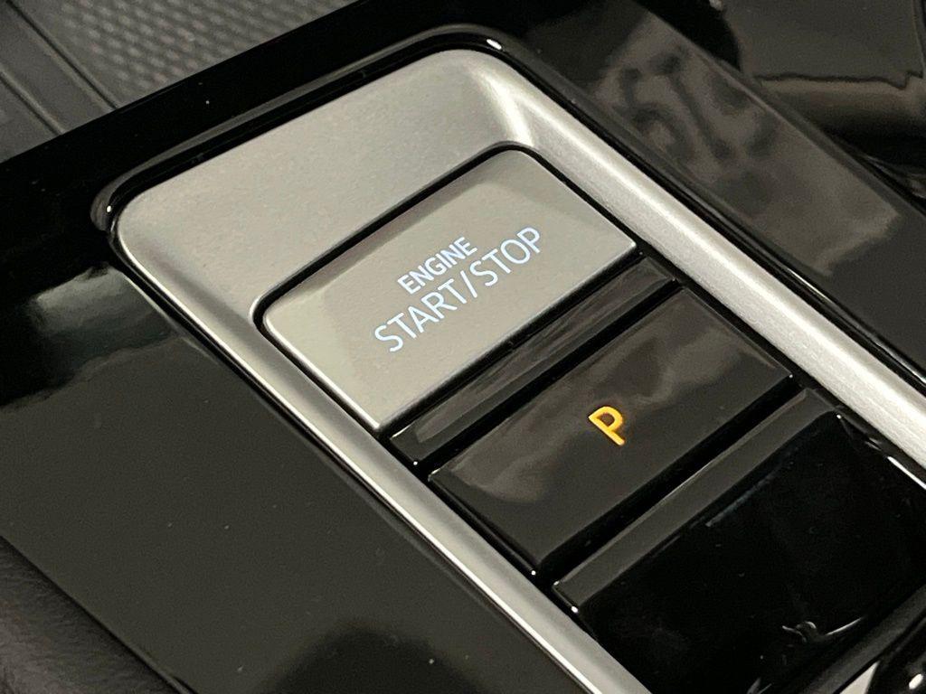 new 2026 Volkswagen Atlas car, priced at $49,285