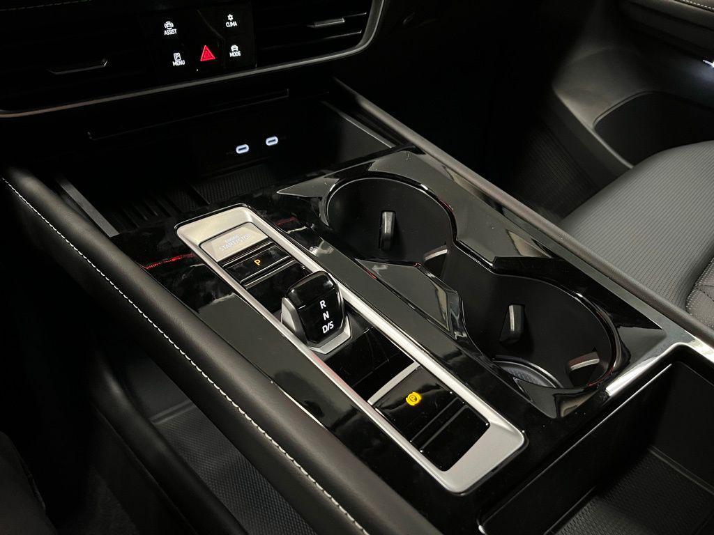 new 2025 Volkswagen Atlas car, priced at $49,761