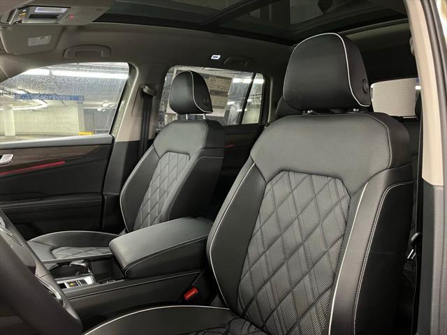 new 2025 Volkswagen Atlas car