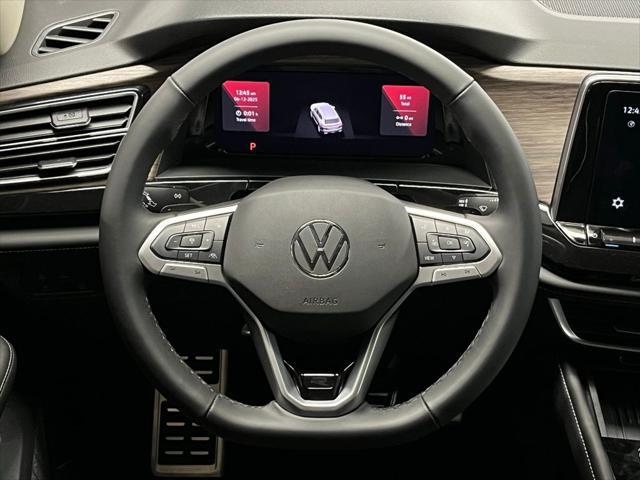 new 2025 Volkswagen Atlas car