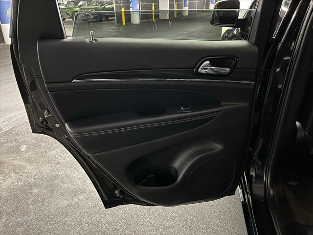 used 2021 Jeep Grand Cherokee car, priced at $31,000
