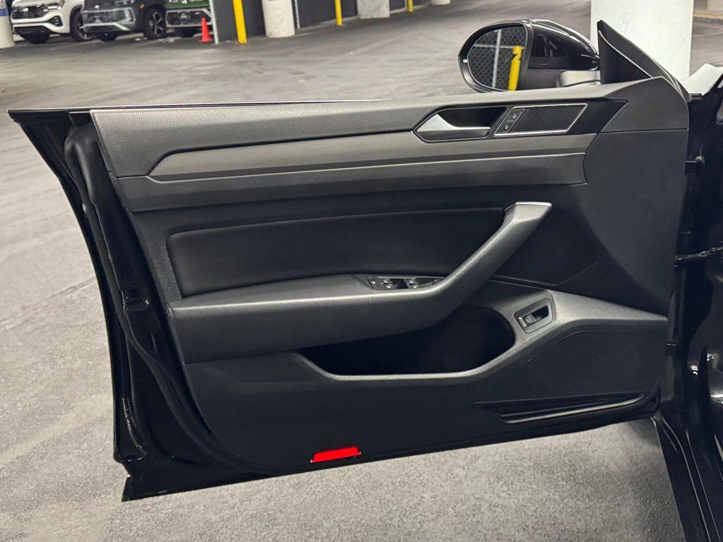 used 2019 Volkswagen Arteon car, priced at $20,001