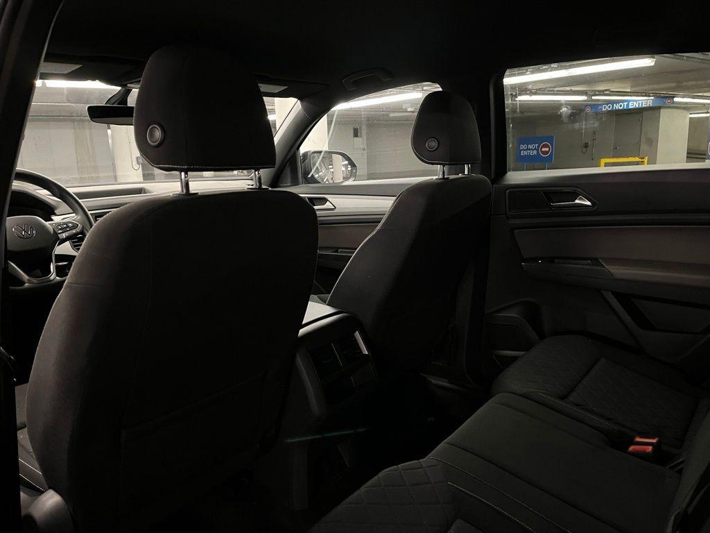 used 2021 Volkswagen Atlas Cross Sport car, priced at $18,500