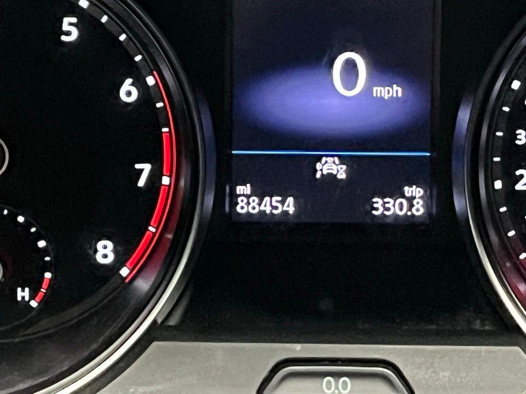 used 2021 Volkswagen Atlas Cross Sport car, priced at $18,500