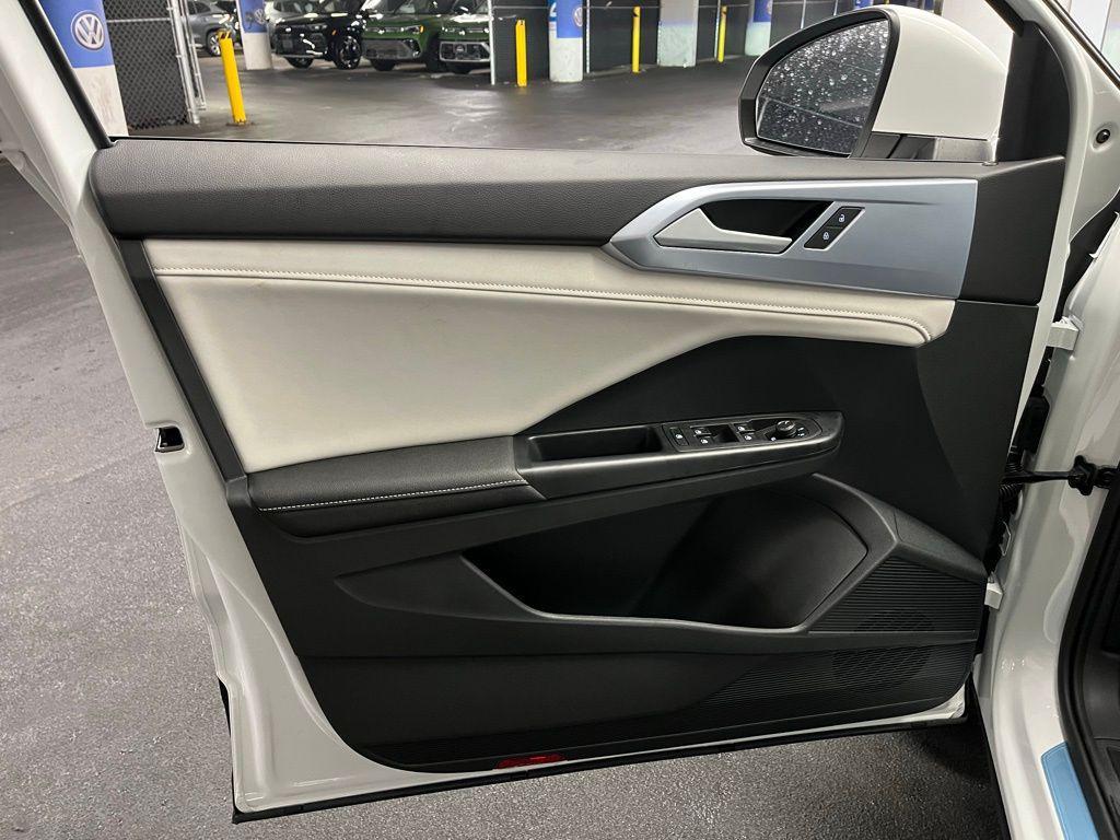 new 2025 Volkswagen Taos car, priced at $30,644