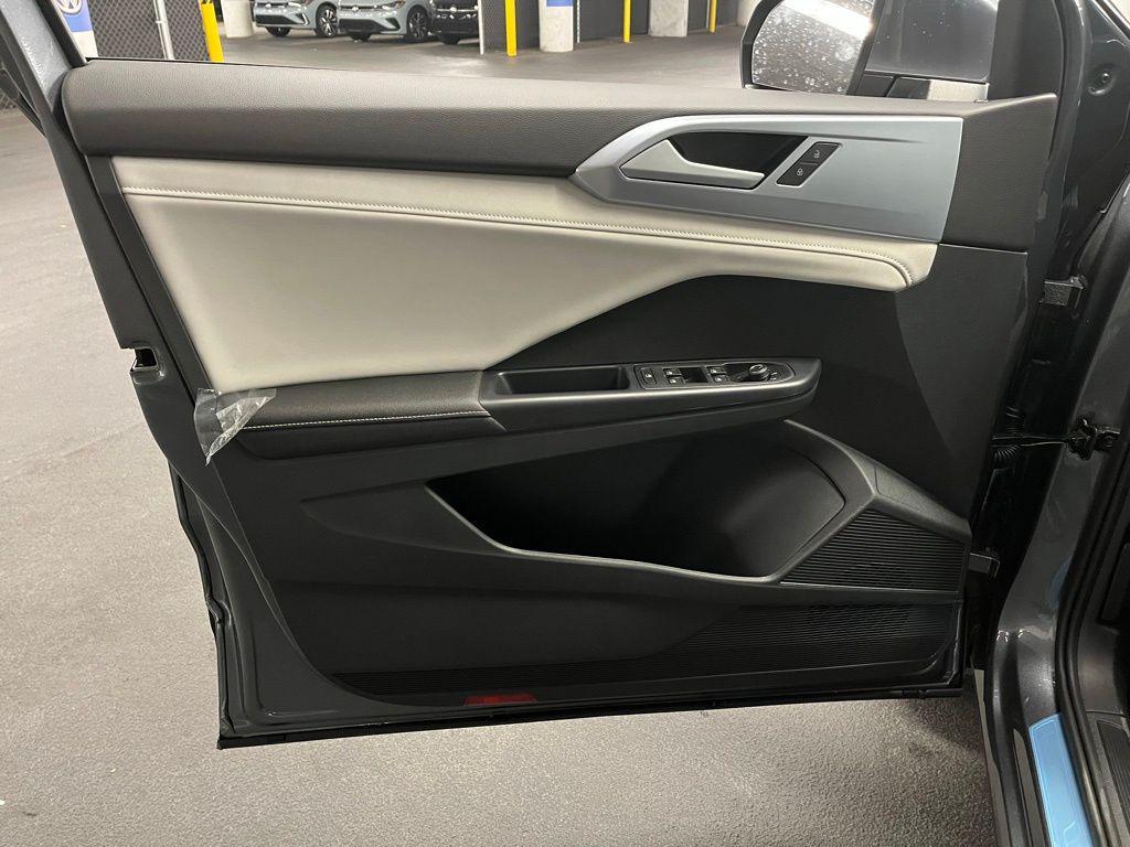 used 2025 Volkswagen Taos car, priced at $28,500
