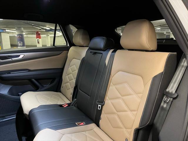 new 2025 Volkswagen Atlas Cross Sport car, priced at $37,890