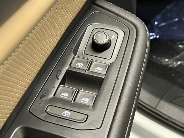 new 2025 Volkswagen Atlas Cross Sport car, priced at $37,890