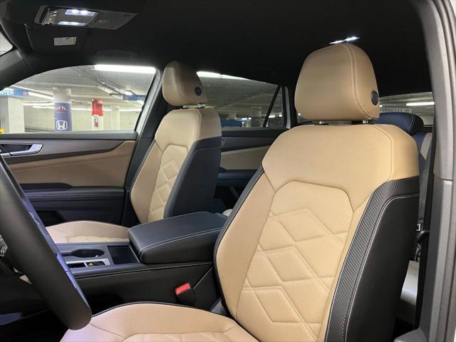 new 2025 Volkswagen Atlas Cross Sport car, priced at $37,890