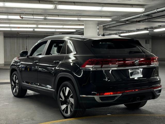 new 2024 Volkswagen Atlas Cross Sport car, priced at $44,191