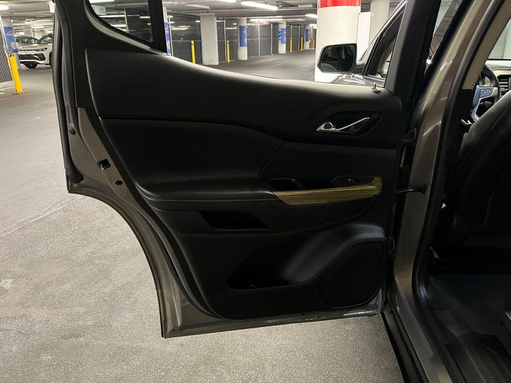 used 2019 GMC Acadia car, priced at $17,500