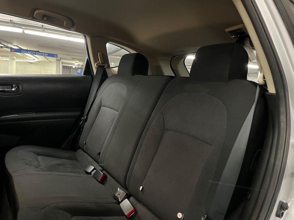 used 2014 Nissan Rogue Select car, priced at $8,000