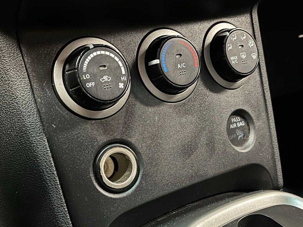 used 2014 Nissan Rogue Select car, priced at $8,000