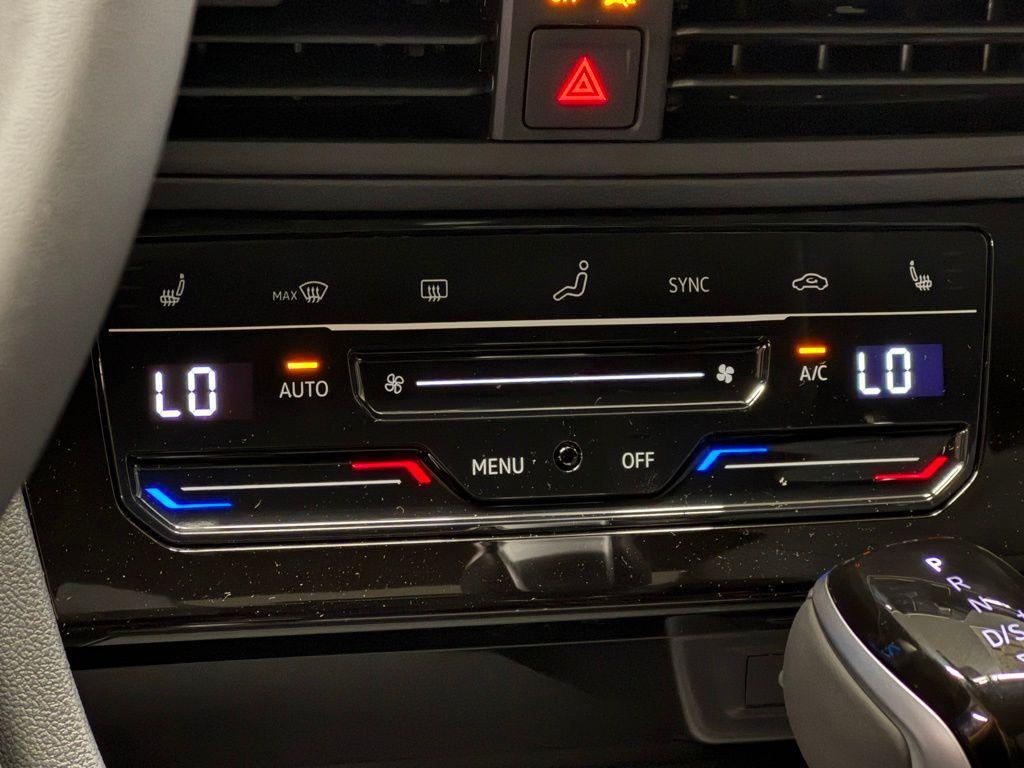 new 2025 Volkswagen Jetta car, priced at $25,500