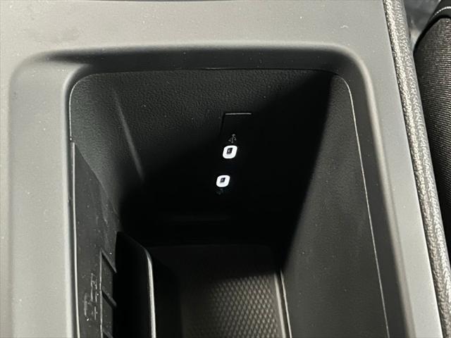 new 2025 Volkswagen Tiguan car, priced at $39,543
