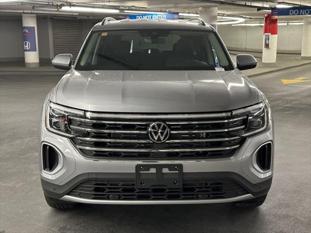 new 2024 Volkswagen Atlas car, priced at $37,302