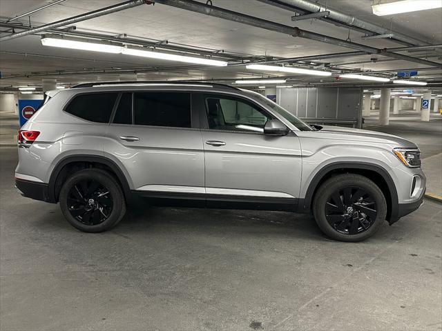 new 2024 Volkswagen Atlas car, priced at $37,302