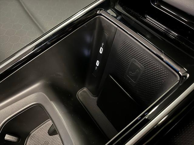 new 2025 Volkswagen ID.4 car, priced at $51,370