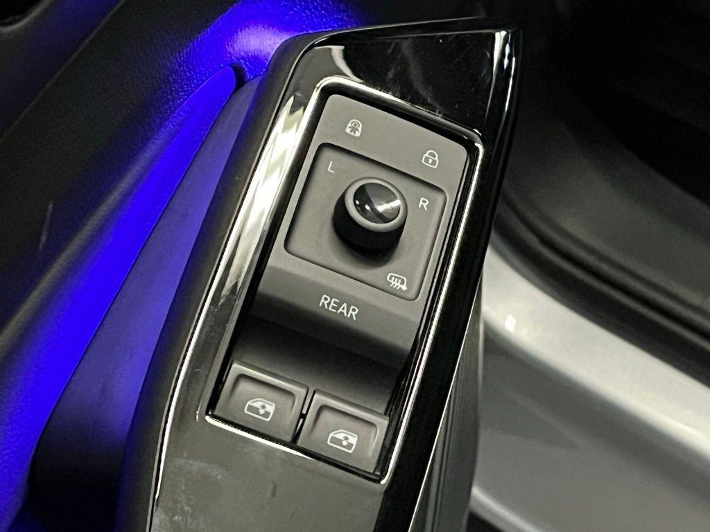 used 2022 Volkswagen ID.4 car, priced at $22,000