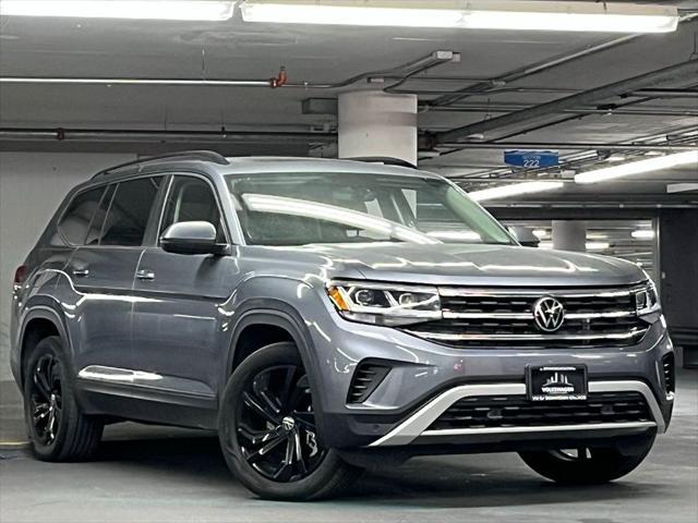 used 2022 Volkswagen Atlas car, priced at $31,000