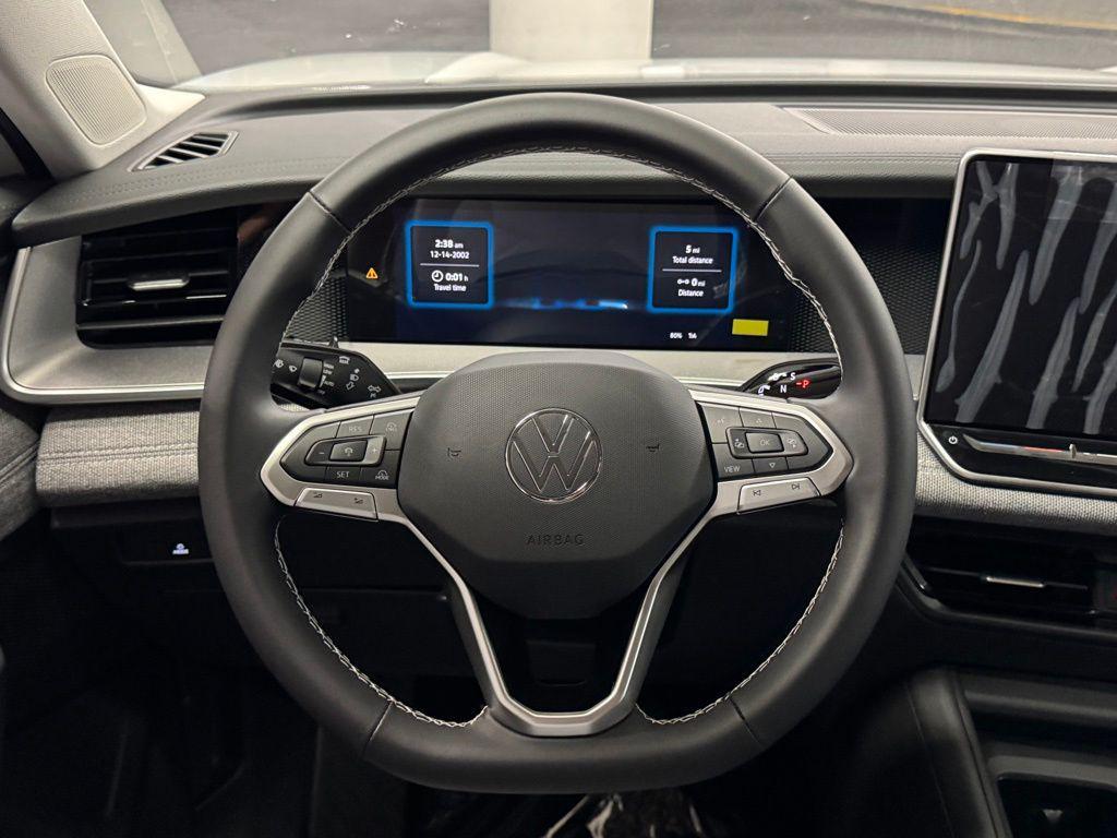 new 2025 Volkswagen Tiguan car, priced at $31,536
