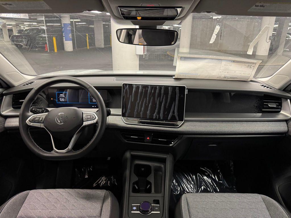 new 2025 Volkswagen Tiguan car, priced at $31,536