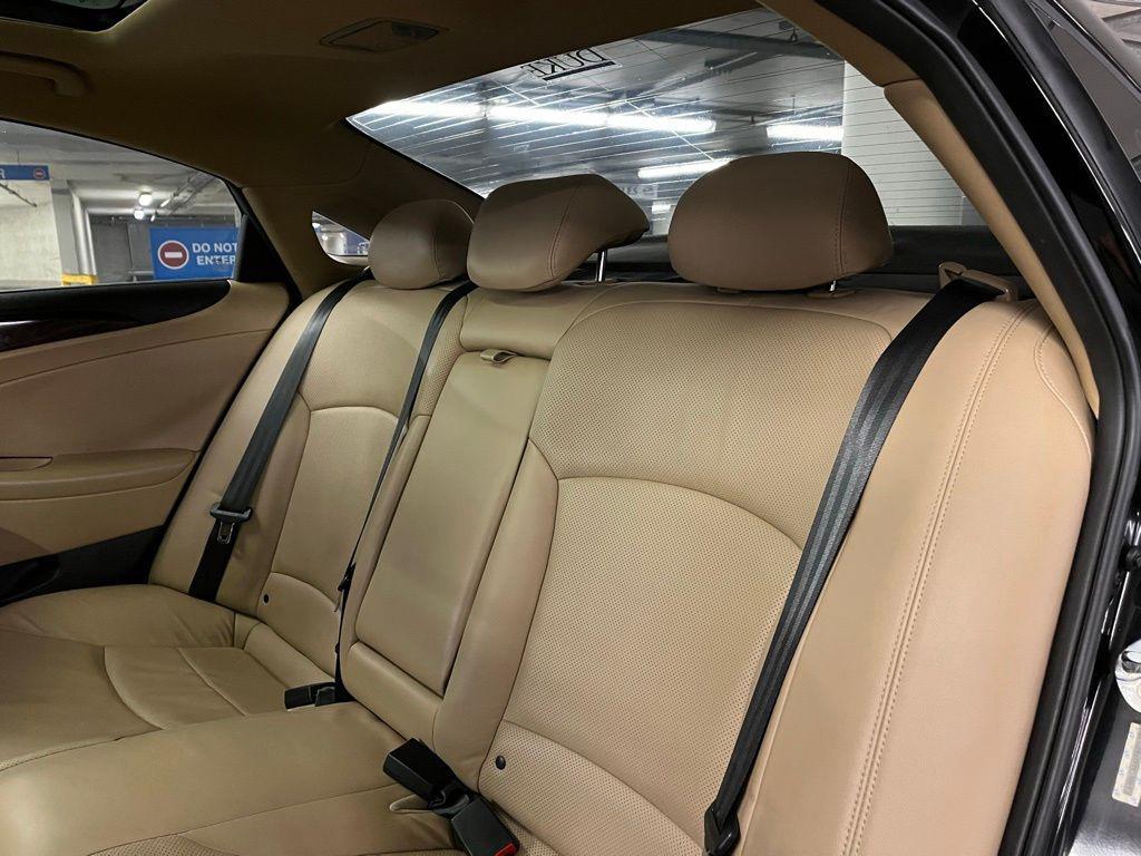 used 2015 Hyundai Sonata Hybrid car, priced at $8,000