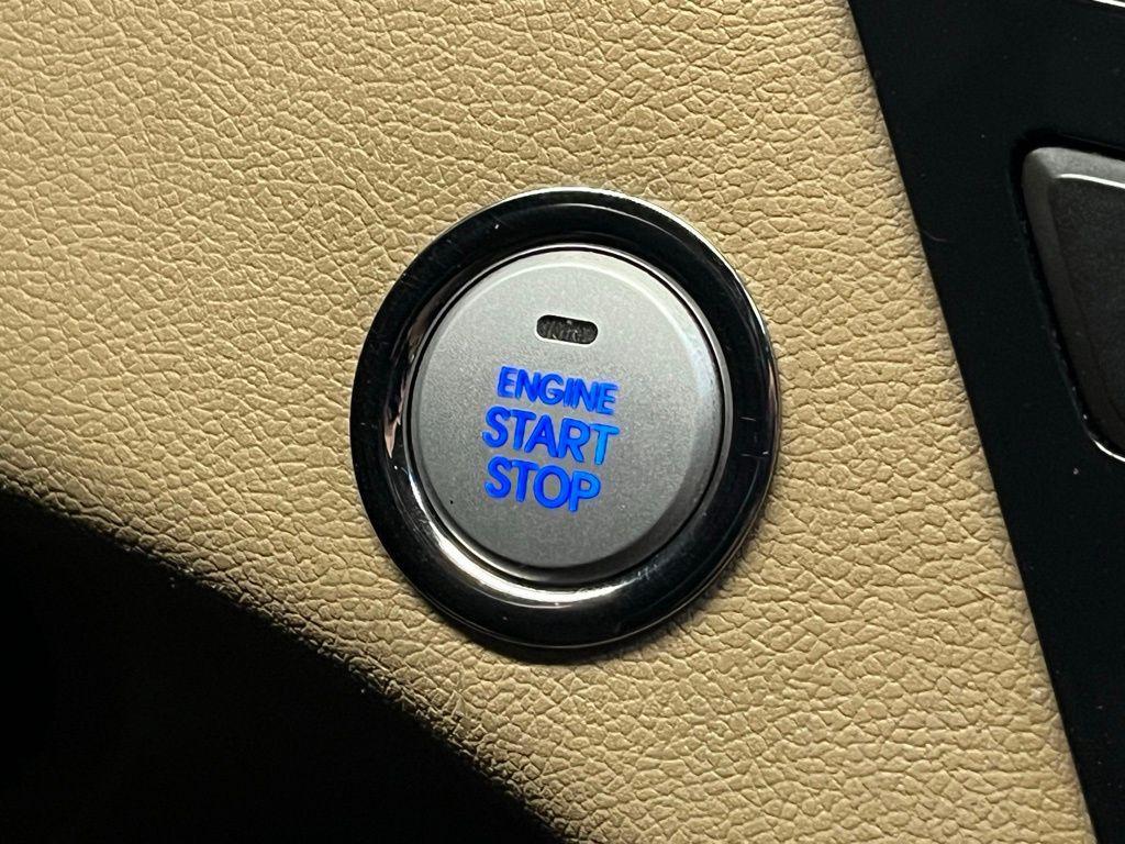 used 2015 Hyundai Sonata Hybrid car, priced at $8,000